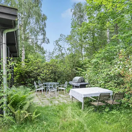 Cozy In With Kitchen Holiday home Tikob